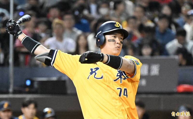 [分享] 平野談許基宏、馬鋼、勝騎士情況