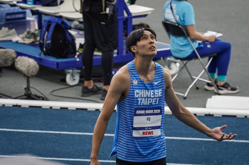 世大運田徑》上屆銀牌傅兆玄 兩跳收工晉級男子跳高決賽