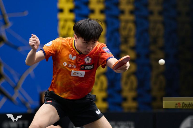 WTT大滿貫》不敵日本名將戶上隼輔瘋狂搏殺 林昀儒直落三吞敗無緣16強