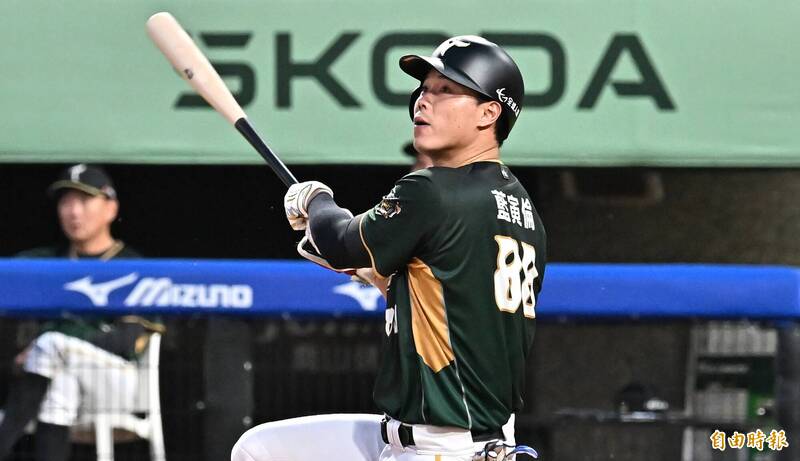 中職》藍寅倫相隔近3個月重返一軍 盼為球隊盡一份力