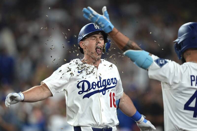 MLB》道奇明星鐵捕史密斯季後賽恐難回歸？主帥：他能做得很有限...