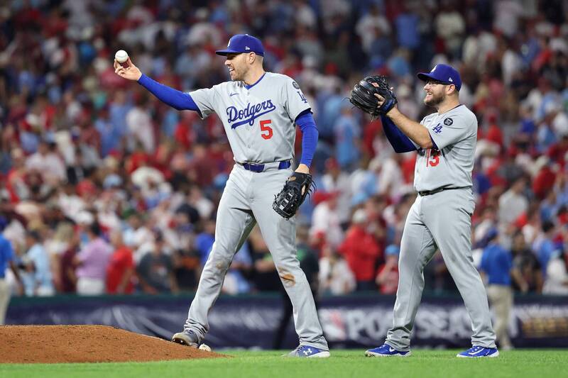 MLB季後賽》守備也有劇場！道奇最後出局數差點煮粥 佛里曼還原驚險瞬間
