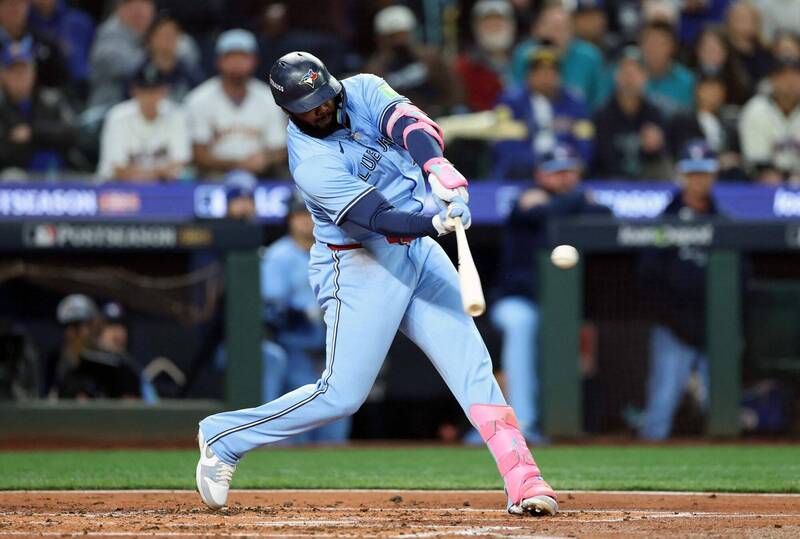 美聯冠軍賽》連兩天開砲！藍鳥重砲小葛雷諾季後賽第5轟炸裂、打破隊史紀錄