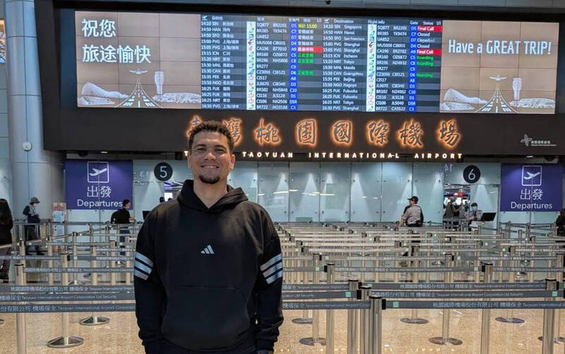 中職》例行賽雙冠王、台灣大賽MVP！樂天王牌威能帝今啟程返國