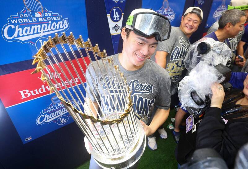 世界大賽》道奇隊友狂讚「傳奇、非人類」！山本：不記得投什麼球了