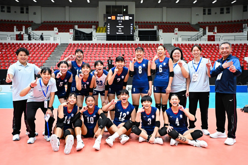 Championnat d’Asie de volleyball féminin U16》L’équipe de Taiwan a remporté la deuxième place et est devenue la meilleure équipe à participer au championnat du monde U17 sans sports