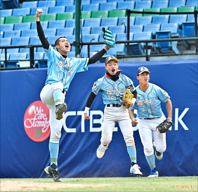 黑豹旗》羅工殺進4強 教頭落淚：招生強心針