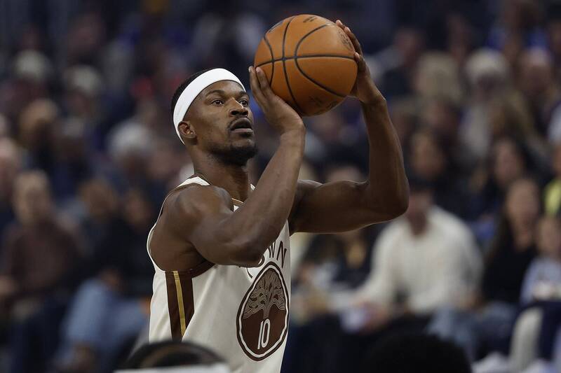 NBA》繳準大三元率勇士打鐵大戰勝出！巴特勒延續超狂「不敗神話」