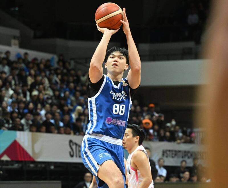 世界盃資格賽》先發拿5分、8籃板犯滿畢業 曾祥鈞談需要進步之處