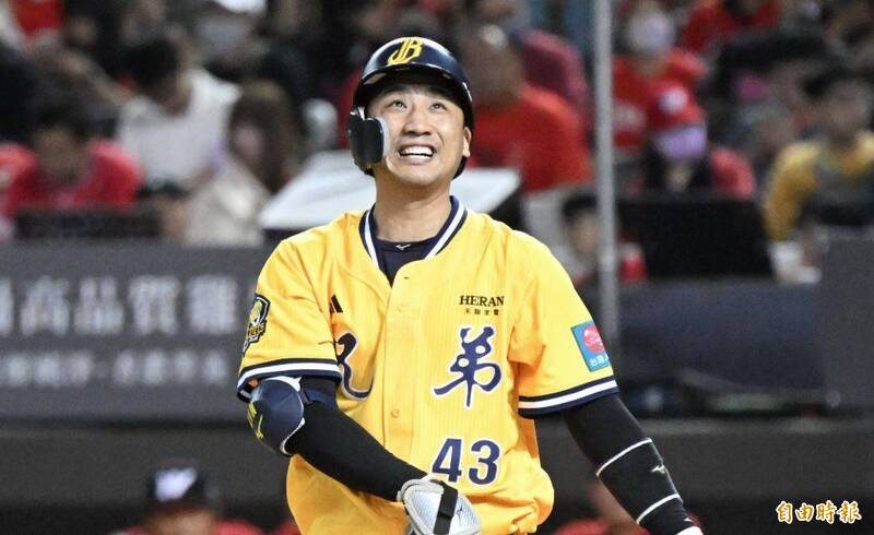 中職》脫下黃衫！被兄弟戰力外轉戰富邦 林書逸告別：最讓我捨不得的是...