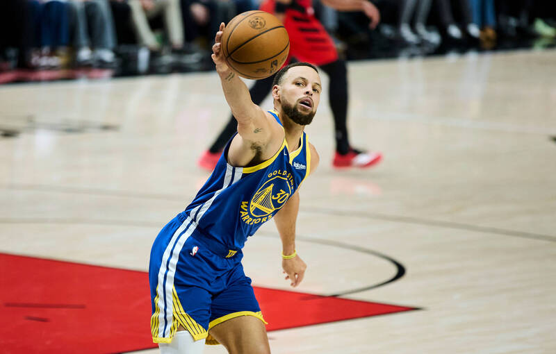 NBA》連兩場創神紀錄！柯瑞單場得分40＋又是史上第1人