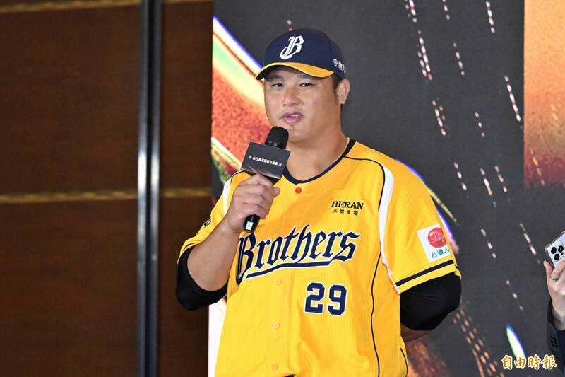 台日交流賽》兄弟季前多次與日職交手 陳俊秀珍惜每次機會