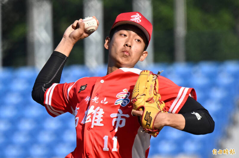 富邦U18》黃子芫先發4局無失分、廖子耀3打點 高雄市全勝晉級複賽