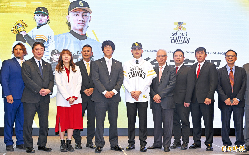 站上台灣隊「熙」位 軟銀開綠燈