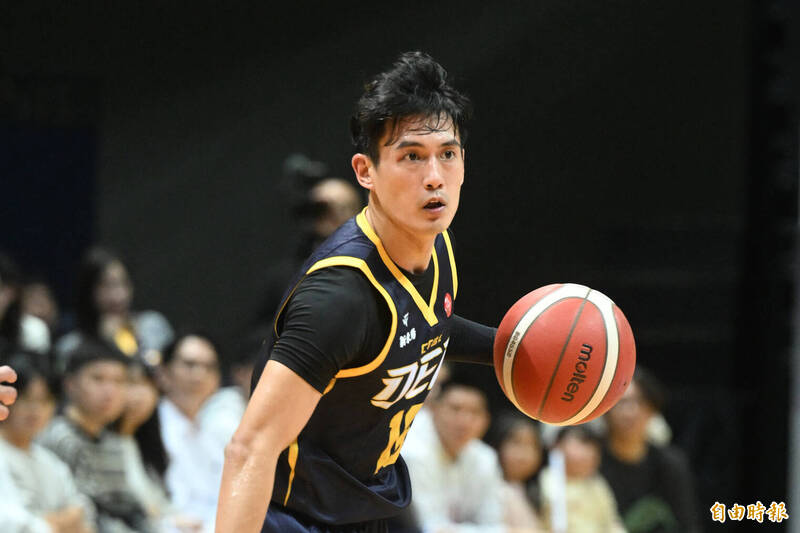 TPBL》「特攻魔術師」林韋翰擺脫傷勢陰霾 訓練員林冠綸賽後哭了