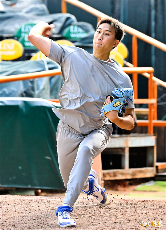 經典賽》開賽前4天 旅美5投才能會合