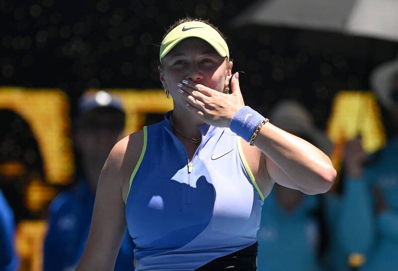 澳網》安尼西莫娃贏得「美國內戰」耐熱復仇挺進16強