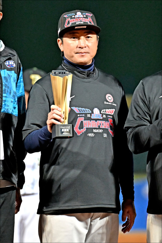 大專冠軍教頭王宜民︰球隊錢若不夠 比賽也難多打