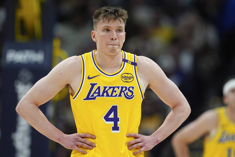 NBA》不想待在湖人了！ 美媒爆料24歲首輪射手要求「賣我」