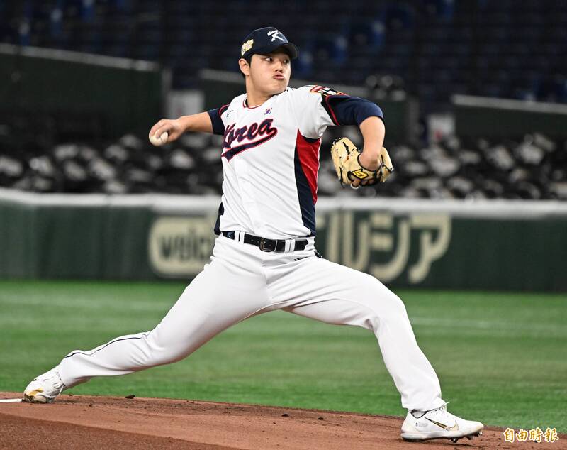 經典賽》南韓震撼利空！ 曾壓制台灣的火球男文東珠驚傳肩膀不適