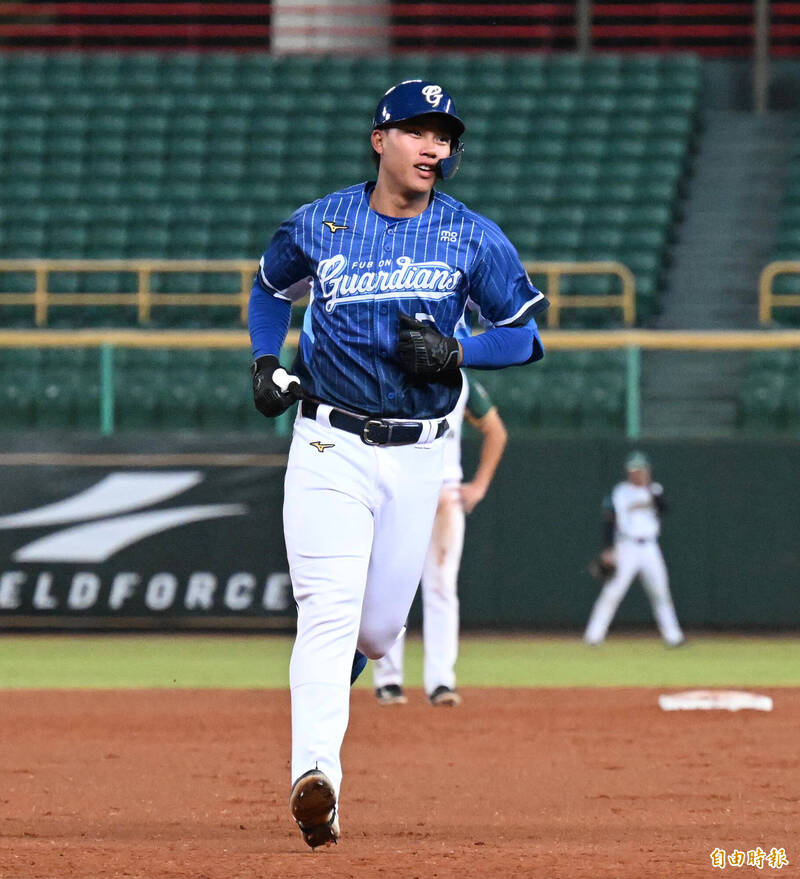 中職》狂敲長打！富邦1指大物王念好覺醒 砲轟經典賽台灣隊國手