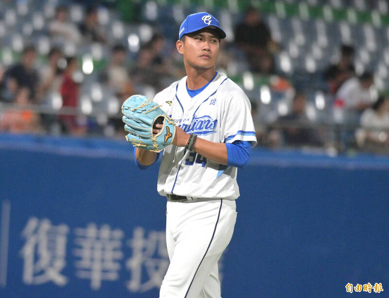 中職》克服投手絕症 王尉永改名「浩原」守住3字頭月薪