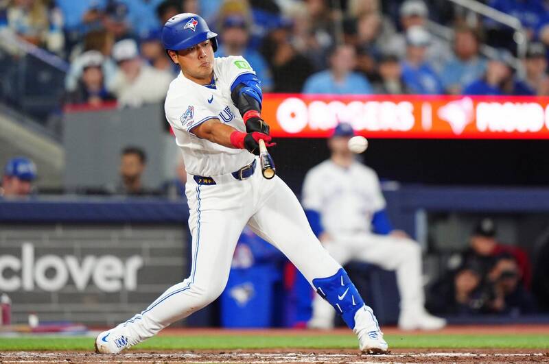 MLB》19億日本重砲生涯敲首安！雙安助藍鳥重返世界大賽有好的開始