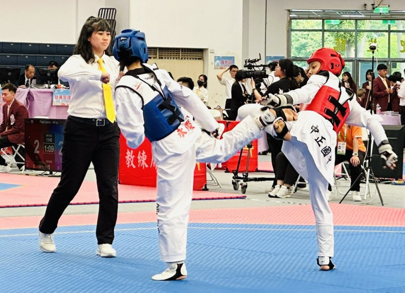 永慶高中陳彥蓉「跆」回銀牌 拿下嘉義縣首面全中運獎牌