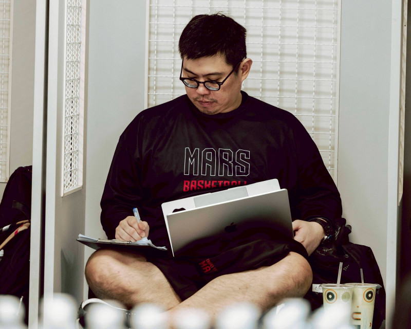 TPBL》與戰神分析師楊致寬共事多年 顏行書不捨：籃球就是他的一切