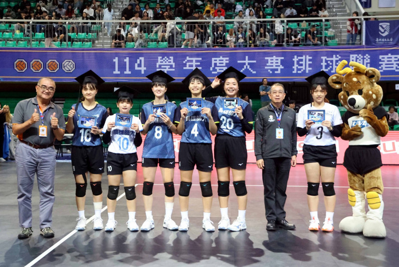 UVL》雙箭頭陳思妤、黃珮甄發威 高師連六屆季軍戰全勝