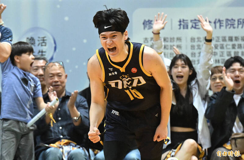 TPBL》謝亞軒決勝節關鍵三分彈 率特攻終結夢想家聯盟最長9連勝