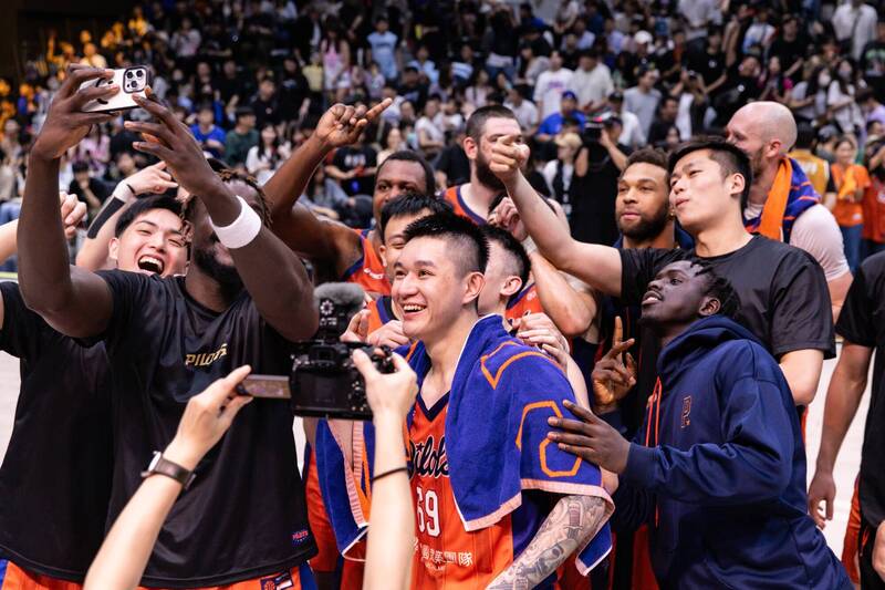 PLG》領航猿末節27：9打爆勇士 盧峻翔談逆轉勝：經驗的累積