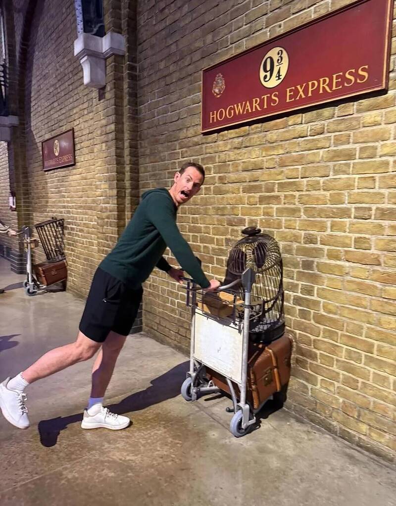 網球》英國名將穆雷搞笑撞牆：孩子們別信哈利波特魔法！