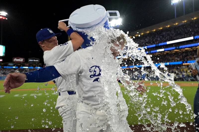 MLB》大谷搖頭娃娃日三響+再見轟！馬恩西笑：我差10K而已對吧？