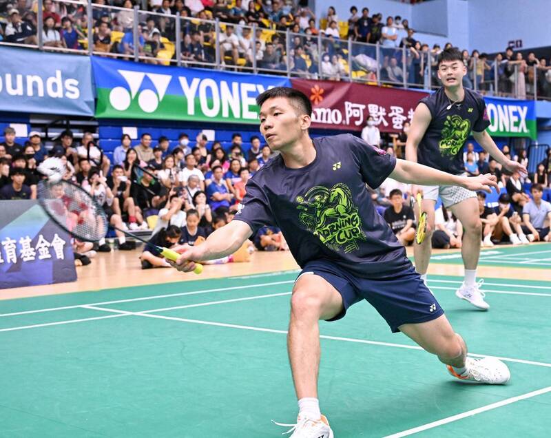 羽球》麟洋配合體對決U19冠軍！李洋笑稱：感謝他們沒起殺心