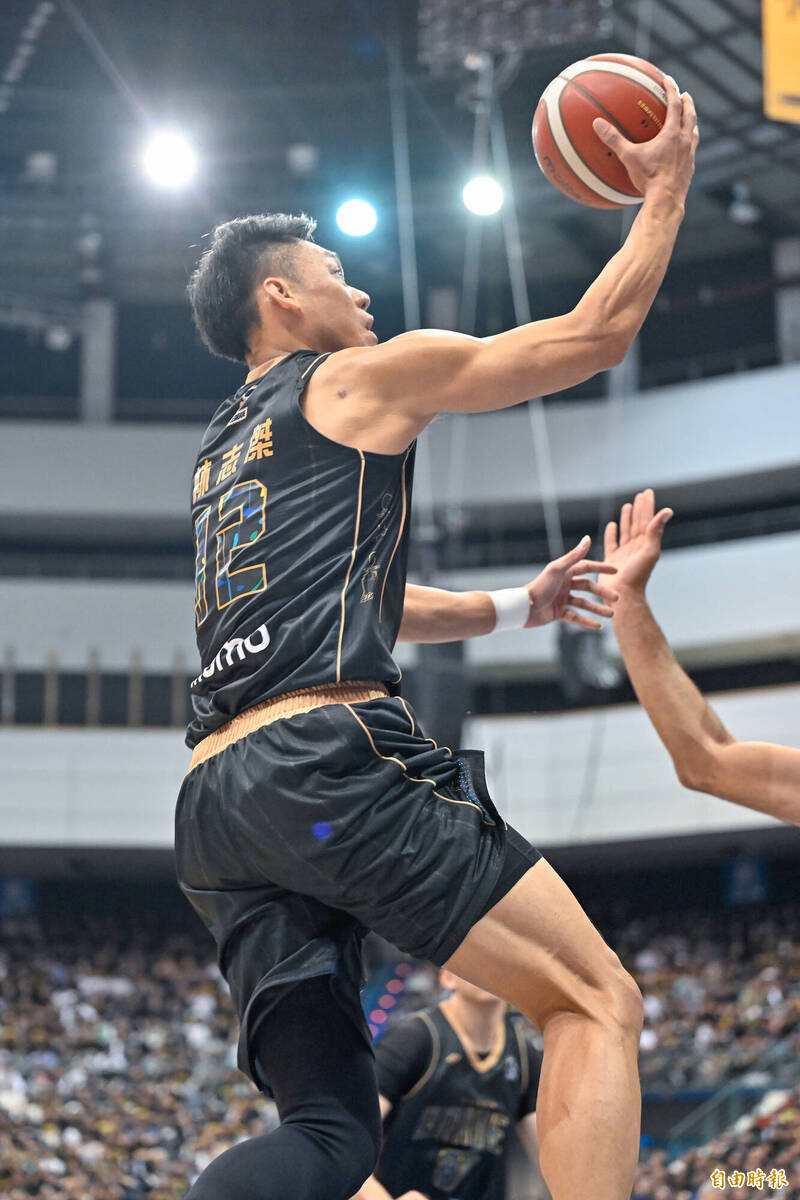 PLG》林志傑引退賽最終戰進帳8分 勇士逆轉洋基收2連勝