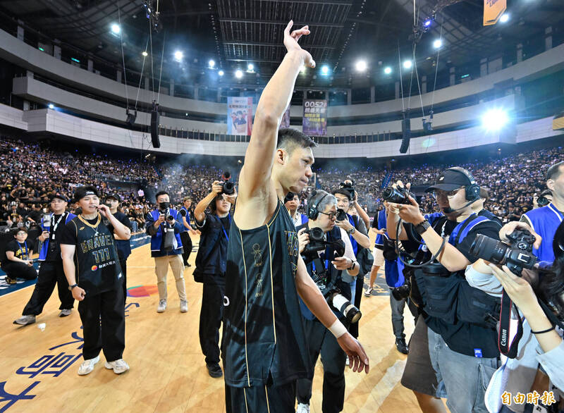 PLG》林志傑引退賽最終戰進帳8分 勇士逆轉洋基收2連勝