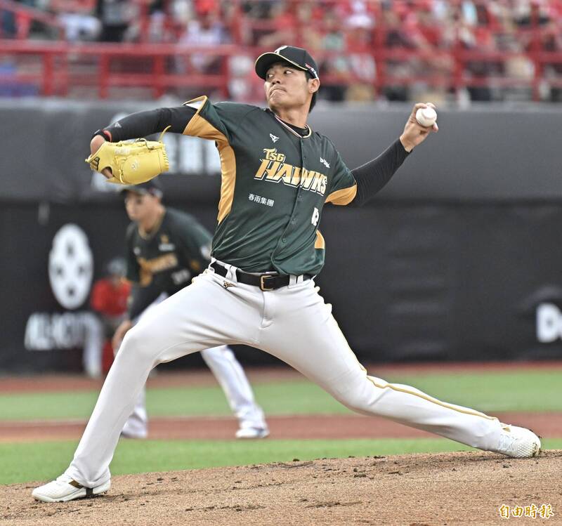 中職》台鋼雄鷹洋將採2投1野配置  「我們倚重但不倚賴洋投」