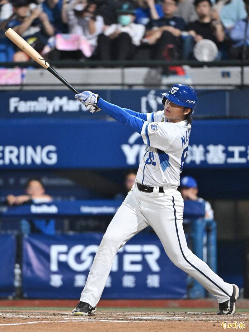 中職》擊出生涯首支再見安打 孔念恩感謝高國輝的策略