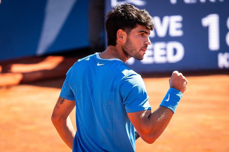 網球》艾卡拉茲回納達爾球場開胡！朝重返球王寶座邁進