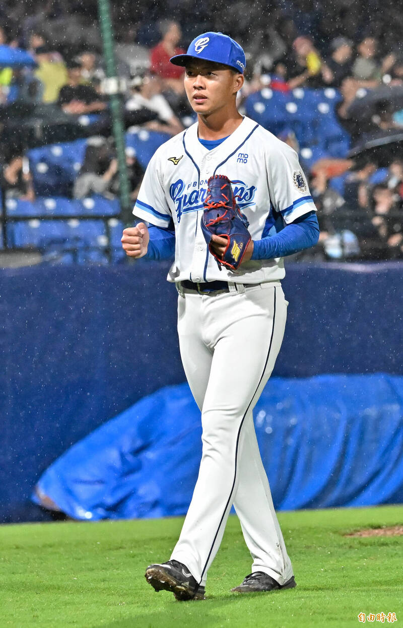 中職》游霆崴在雨天交出優質先發 後藤光尊：非常滿意