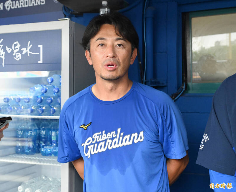 中職》富邦選手得分就與「光總」猜拳輸贏  靈感來自范國宸