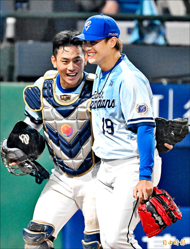 李東洺好投 終結悍將黑色418