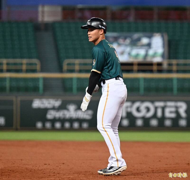 中職》受傷的王柏融驚喜代跑 洪總解釋原因