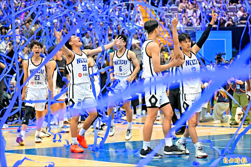 UBA冠軍決戰 政大6連霸 世新返后座