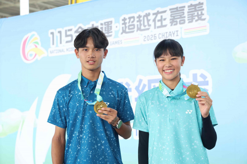 全中運軟網》「南霸天」後壁國中方允亨男單首金 唐子喬助隊6連后