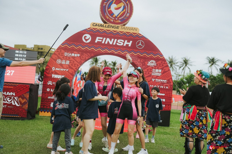 鐵人三項》CT台東活水湖週末登場 鐵人三項銀牌得主、藝人楊祐寧都會參戰