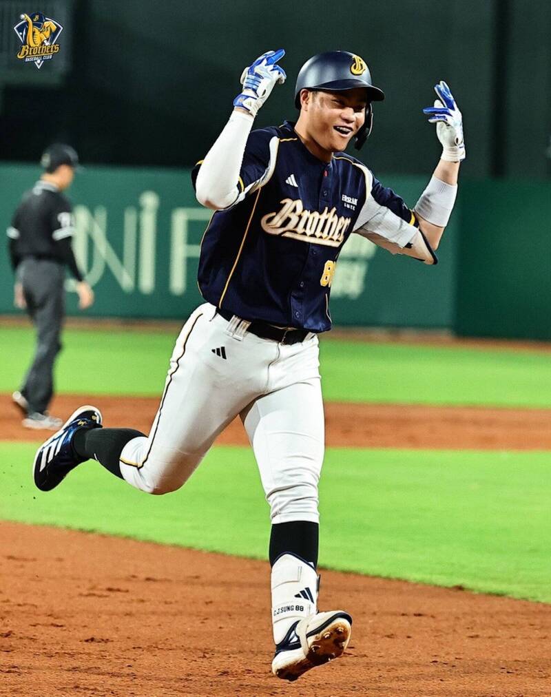 中職》痛擊獅隊牛棚 兄弟單局狂強攻、本季首次連勝！
