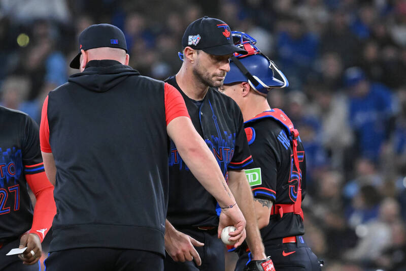 MLB》藍鳥41歲塞揚名投薛哲慘失7分、ERA破9 岡本和真開轟成空響