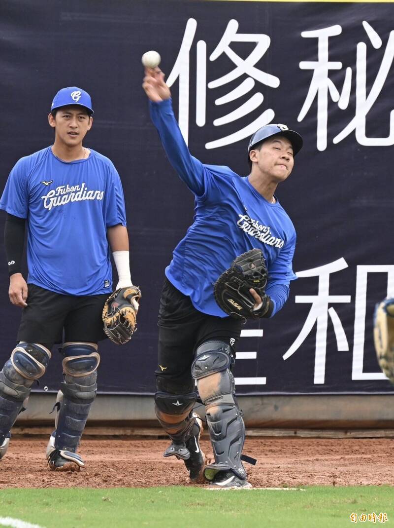 中職》19歲富邦大物捕手二軍敲出人生首轟  媽媽竟然哭了！